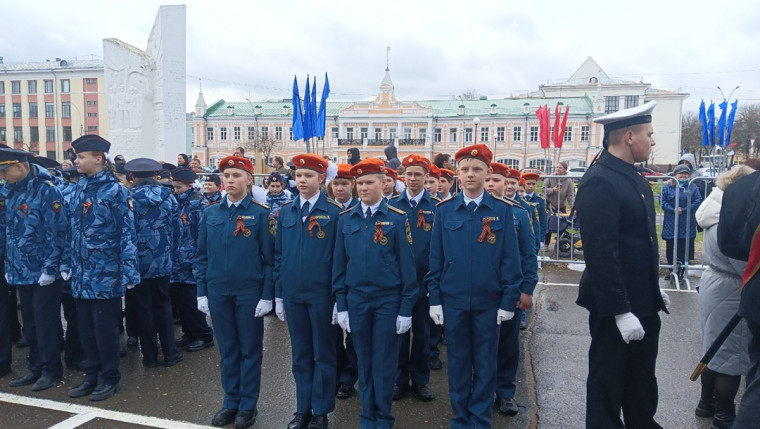 Школьный Парад Победы.